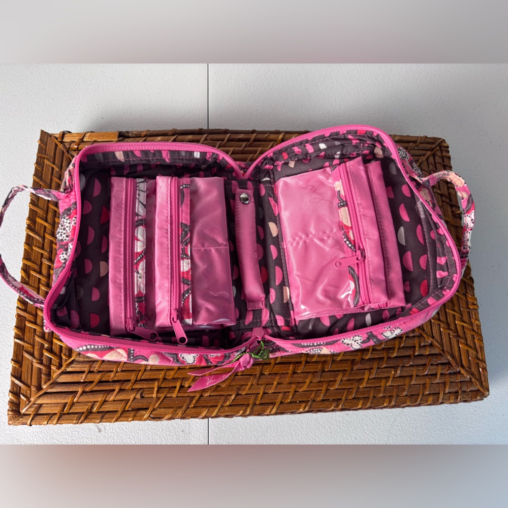 Vera Bradley Travel Jewelry Organizer NWT–Blush Floral, Quilted, Multi-Pocket - Picture 1 of 14